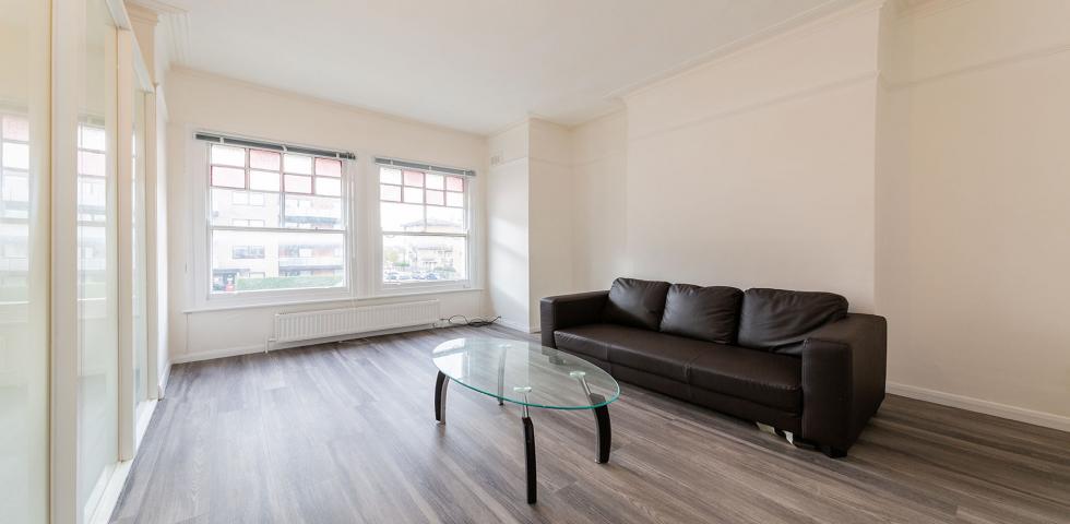 			LET, 1 Bedroom, 1 bath, 1 reception Flat			 Church Road, WILLESDEN